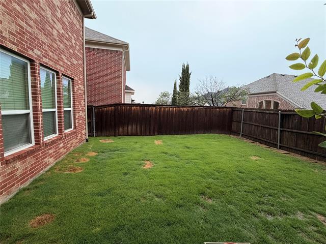 Building Photo - 14112 Sparrow Hill Dr
