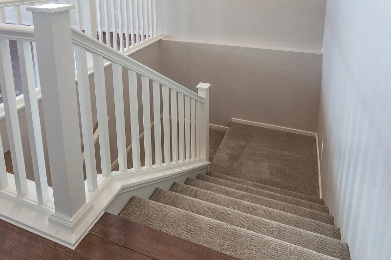 Building Photo - 6039 Red Barn Rd