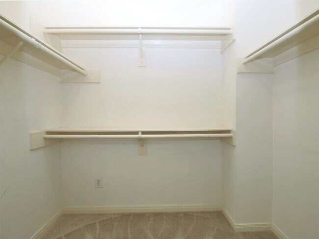Building Photo - 1409 Anita St