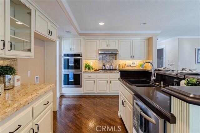 Building Photo - 1430 Tanglewood Dr