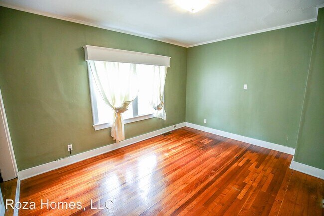 Building Photo - 3 br, 1.5 bath House - 315 S Florence