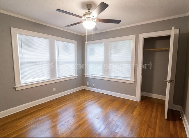 Building Photo - 5815 Euclid Ave E