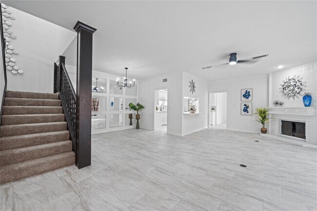 Building Photo - 4731 N Cashel Cir