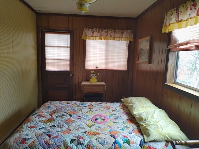 Building Photo - 20 Orcutt Dr