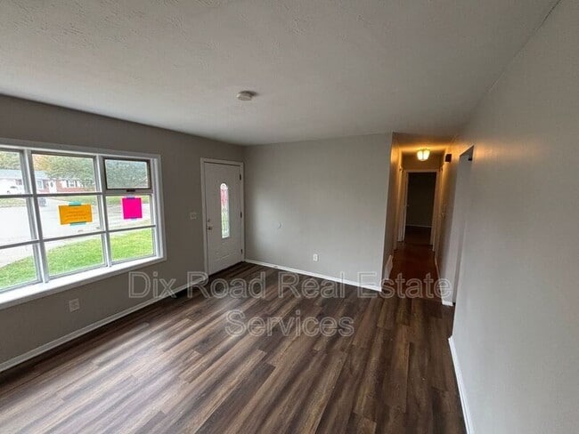 Building Photo - 2140 Rangoon Ct