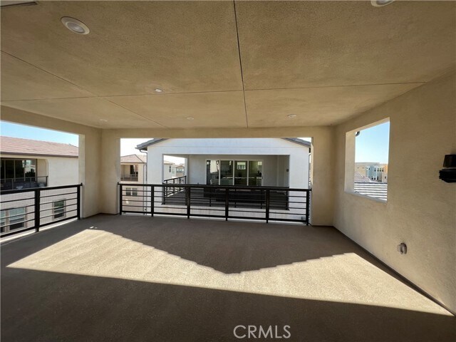 Building Photo - 110 Sculpture