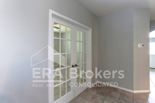 Building Photo - 2506 Bargello St