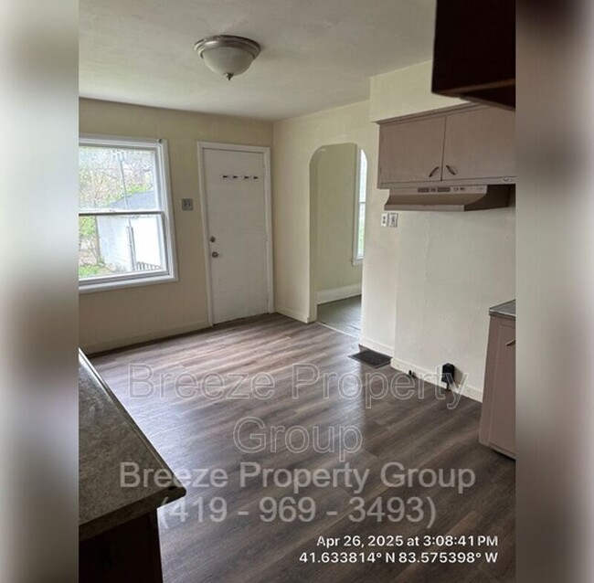 Building Photo - 1440 Beecham St