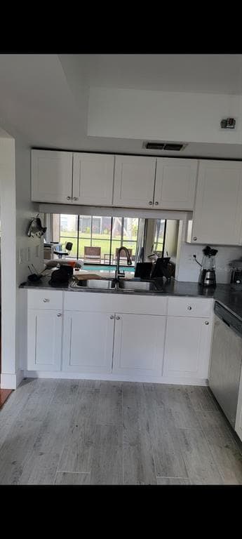 Building Photo - 5647 Summerside Ln