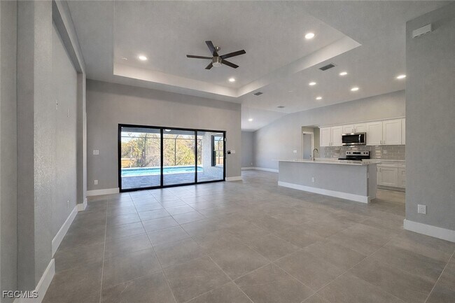 Building Photo - 3545 NW 41st Ave