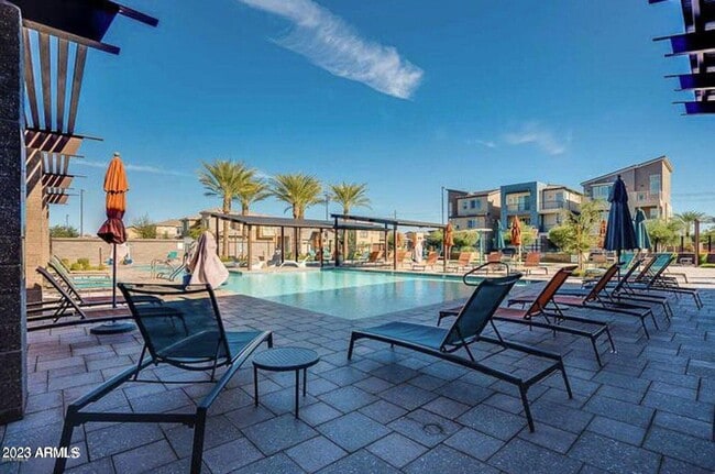 Building Photo - 1250 Abbey Ln