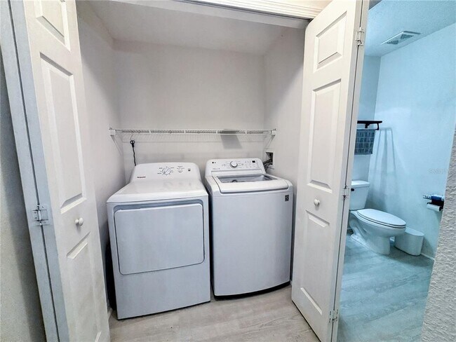 Building Photo - 2752 Merrieweather Ln