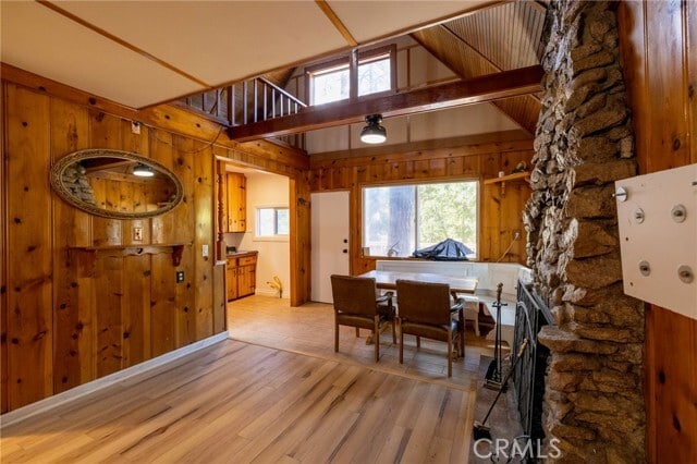 Building Photo - 2242 Deep Creek Dr