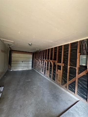 Building Photo - 2818 S 39th St