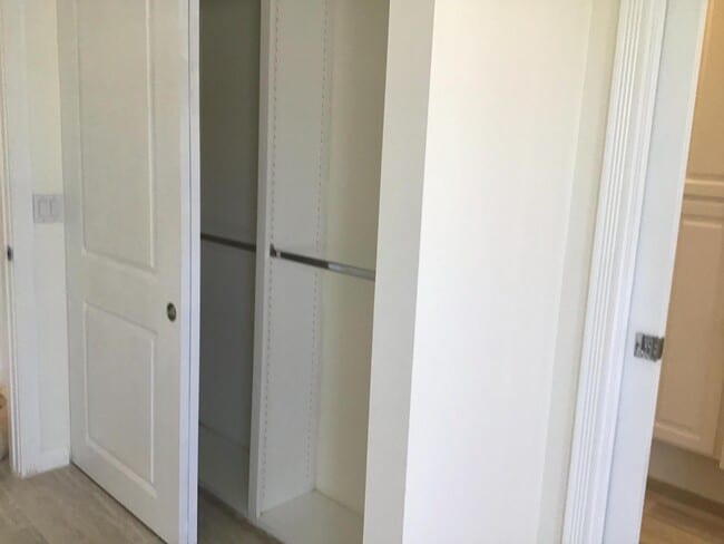 Building Photo - 2137 Tigris Dr