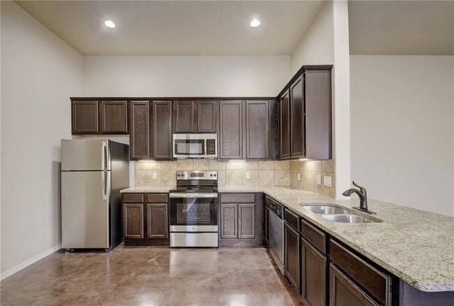 Building Photo - 467 Jack Rabbit Ln