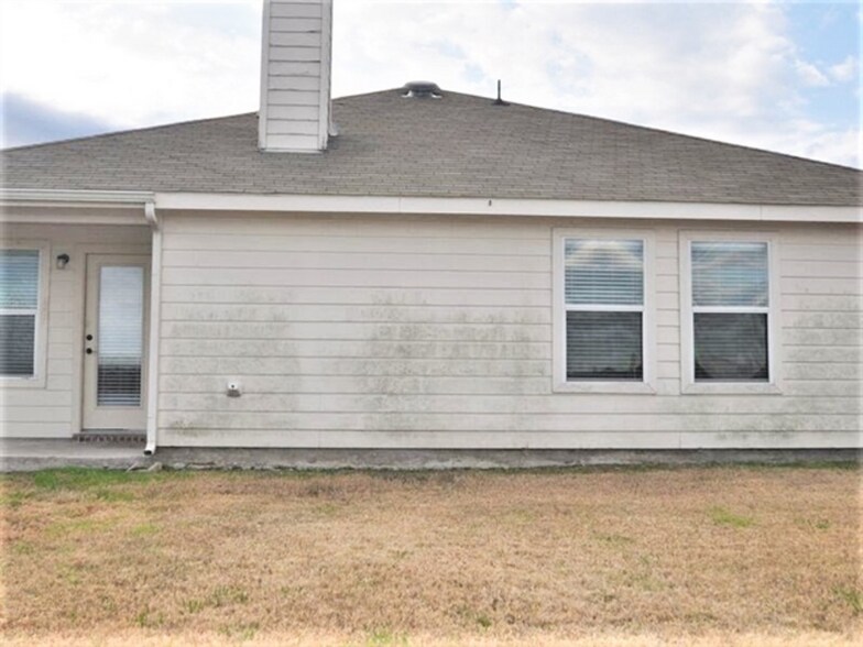 Building Photo - 116 Cookston Ln