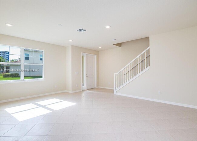 Building Photo - 3932 Long Leaf Ln