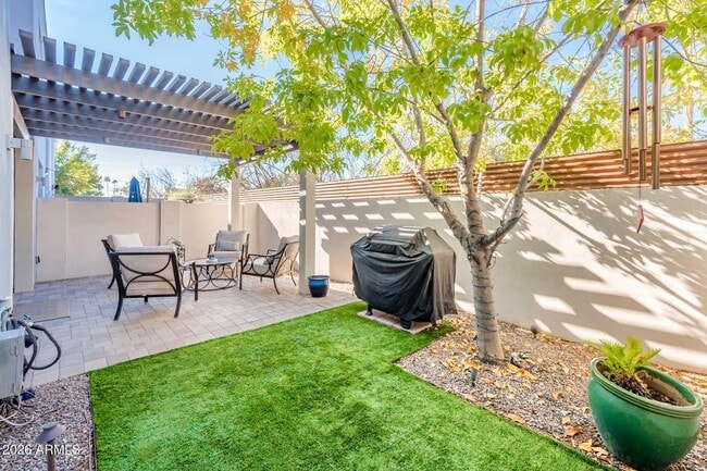 Building Photo - 4416 N 27th Way