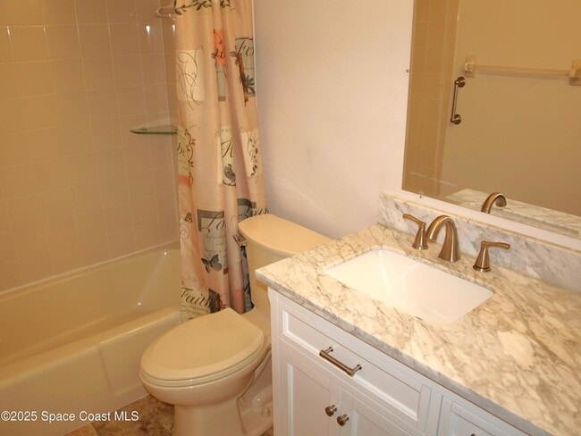 Building Photo - 9015 Wedgewood Pl