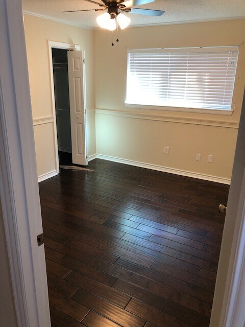 Middle Bedroom - 4116 Gallant Fox Dr