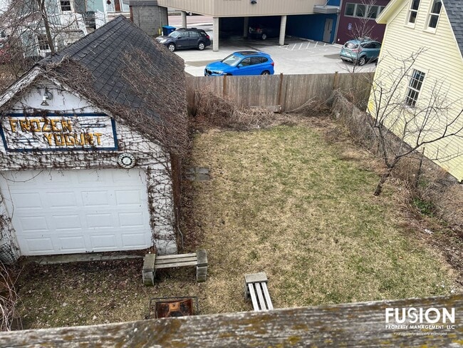 Building Photo - 61 Front St