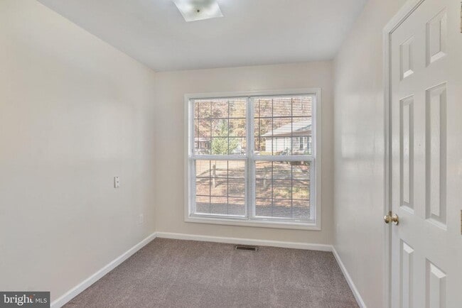 Building Photo - 11244 Blue Ridge Ct