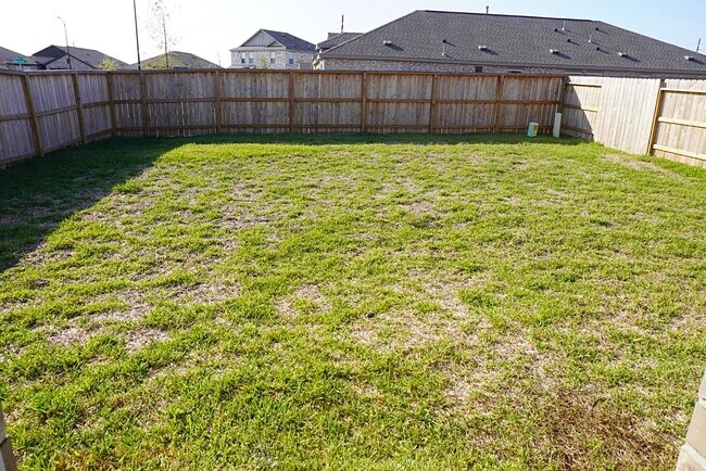 Building Photo - 16803 Great Stable Wy