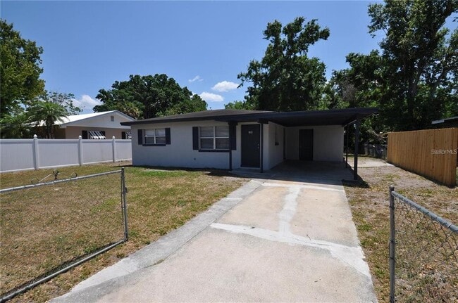 Building Photo - 108 Pike St