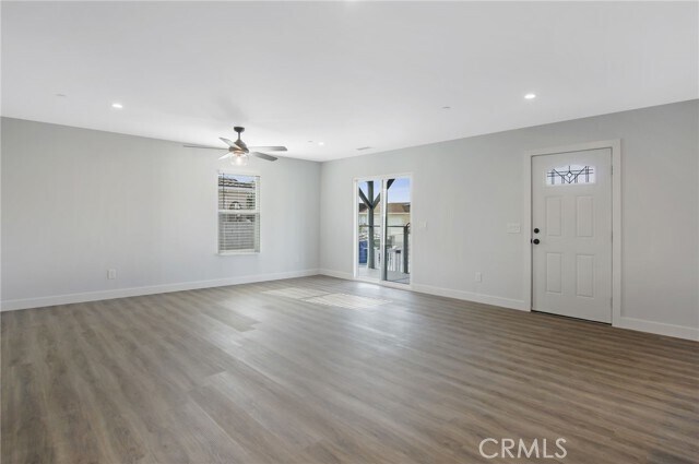 Building Photo - 15242 Eastwood Ave