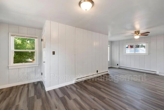 Building Photo - 126 S Lincoln Ave