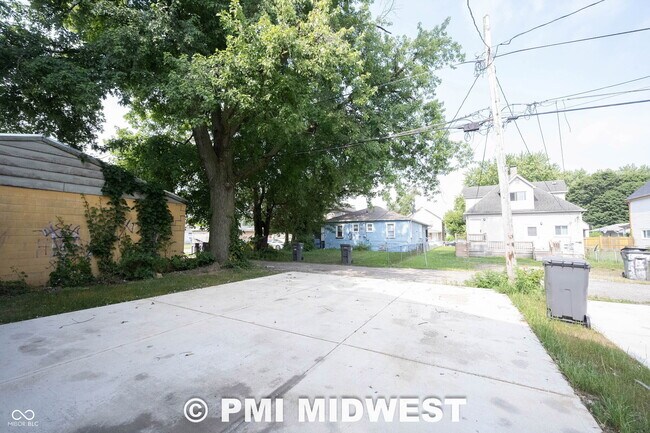 Building Photo - 420 Hamilton Ave