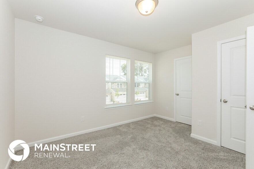 Building Photo - 270 Grayson Trl