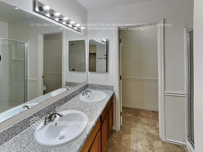 Building Photo - 1875 E Renegade Trail