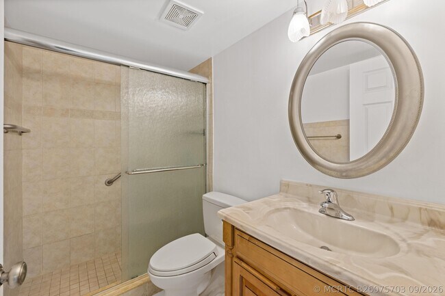 Building Photo - 1105 Bahama Bend