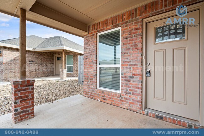 Building Photo - Lincoln 16 - 5504 Jarvis Street