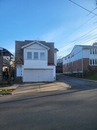 Building Photo - West End 1 Bedroom