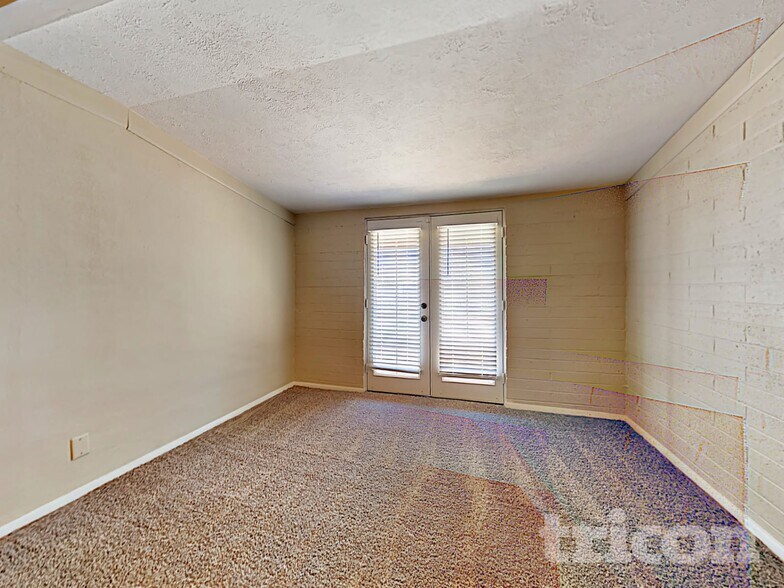 Building Photo - 5024 W Krall St