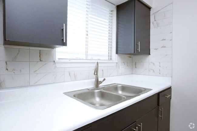 Interior Photo - The Cosmo