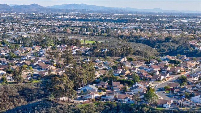 Building Photo - 7248 Canyon Hill Way