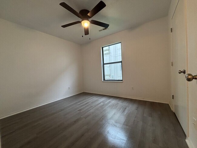 Building Photo - Come see this 3 bedroom 2 bathroom Recentl...