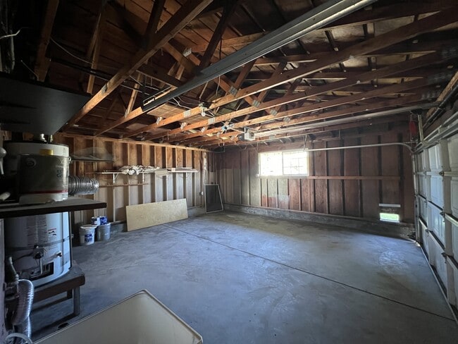 Building Photo - 3110 Janes Rd