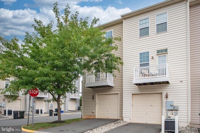 Building Photo - 14158 Cannondale Way