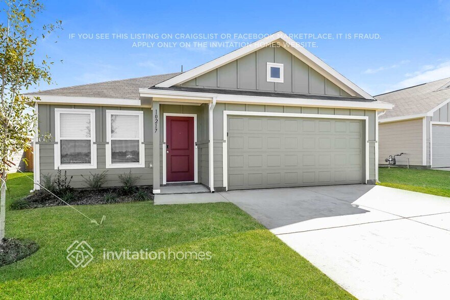 Building Photo - 10217 Hackberry Spg Wy