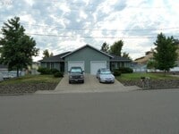 Building Photo - lynd03