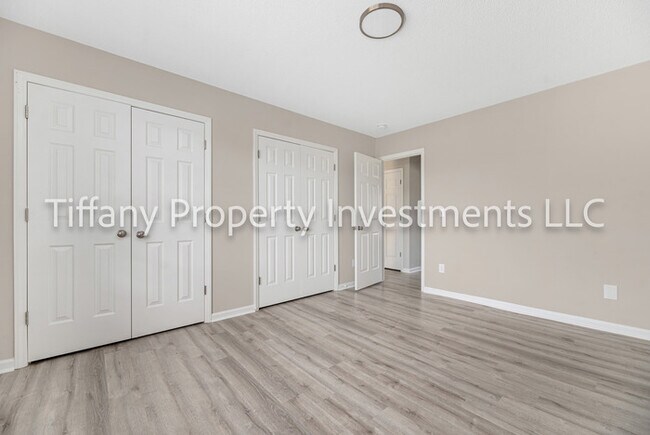 Building Photo - 2427 Hunters Way