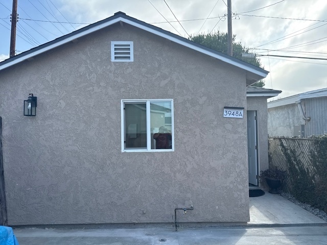 Building Photo - 3948 N Conlon Ave