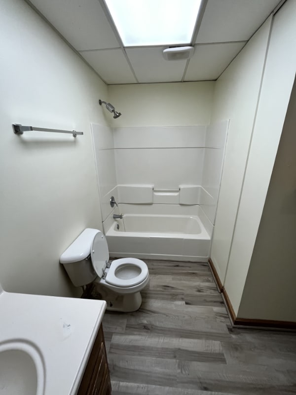 Building Photo - 28 Scioto Dr