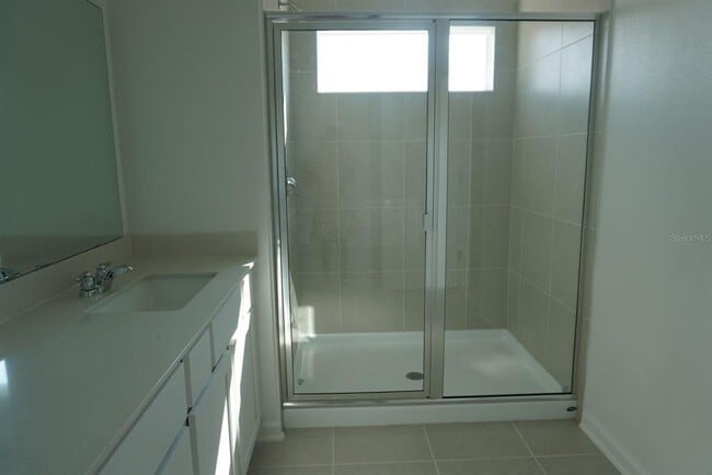 Building Photo - 2700 Skyline Lp