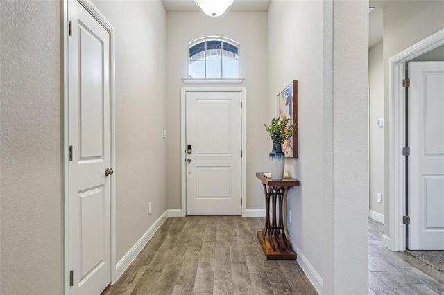 Building Photo - 1125 Southwark Dr